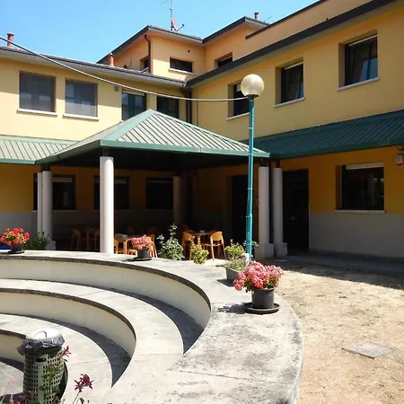 Ξενοδοχείο Ostello Due Torri San Sisto Μπολόνια